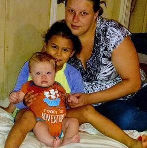 Meet your Posher, Leslie